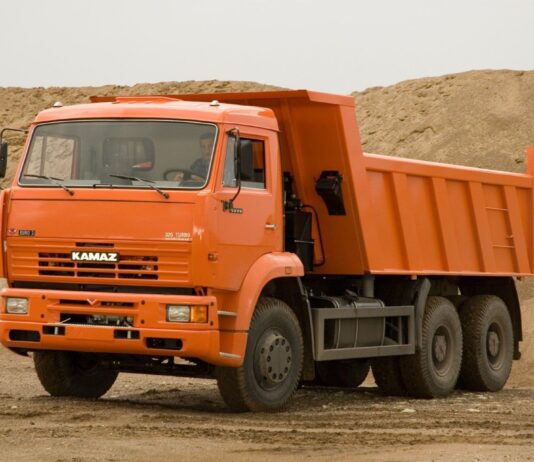 Полицейские задержали похитителей песка