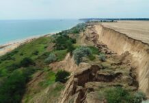 Часть Одессы может сползти в воду