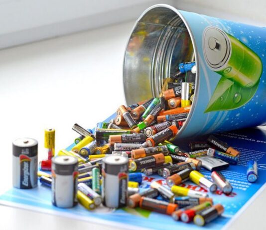 Ненадлежащая утилизация ядовитых отходов – путь к экологической катастрофе.