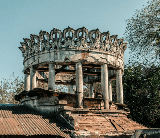 Сад разрушенных достопримечательностей: Дюковский парк