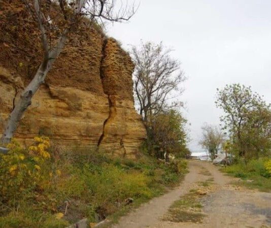 О спасении аварийного склона на 16-той станции Фонтана : как это будет?