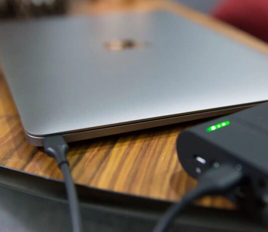 Три привычки, которые положительно влияют на аккумулятор в Макбук