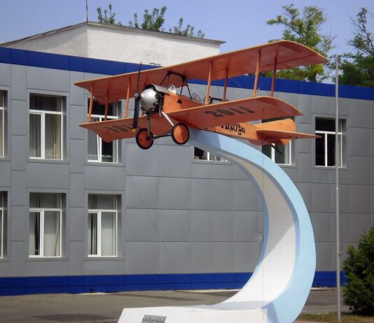 Одесский авиазавод: небольших мастерских до знаменитого предприятия