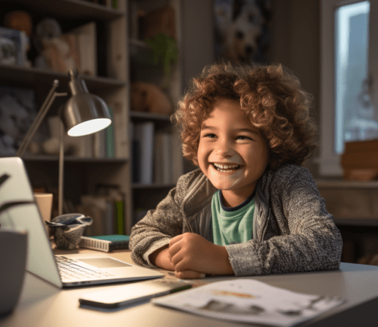 Сколько стоит купить хороший ноутбук в школу: ключевые аспекты при выборе